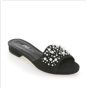 Midnight velvet size 8 flats.